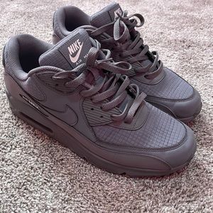 Nike Air Max 90